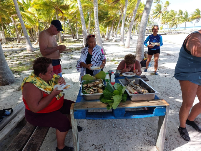 Food & Drinks 3, Flyfishing Anaa Toku Kaiga