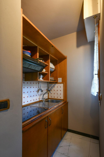 Dining Room 10