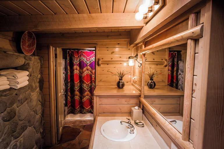 Bathroom, Briar Patch Inn, Coconino