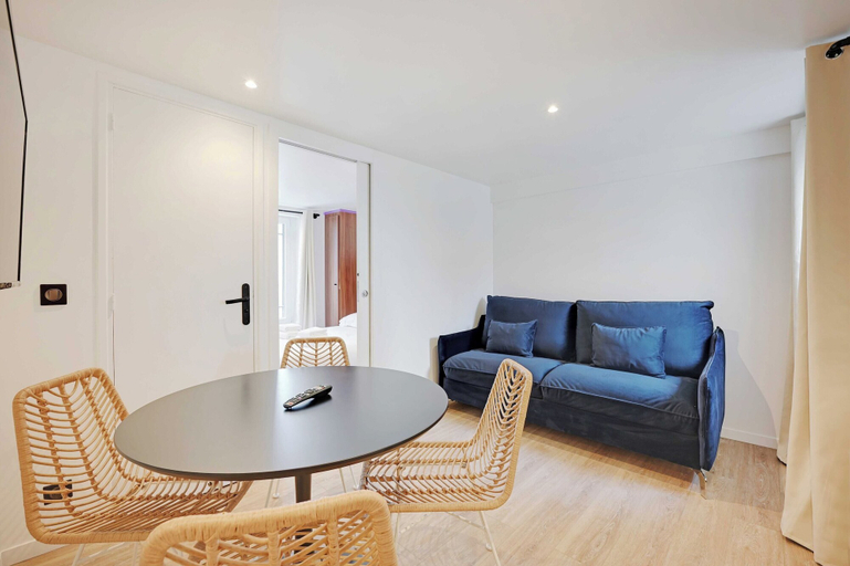 Dining 3, Charming and Modern apt - 1bd/4p - Aubervilliers, Seine-Saint-Denis