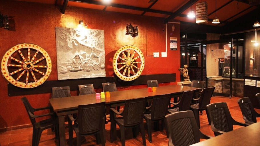 Food & Drinks 4, VITS Select Jayshin Igatpuri, Nashik