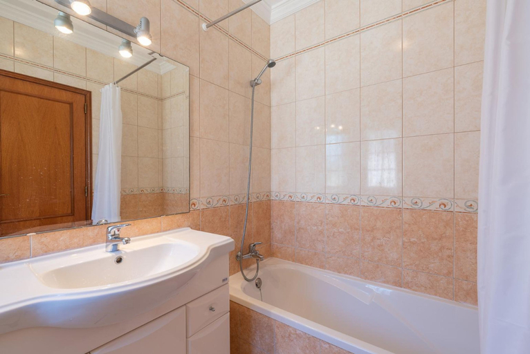 Others 3, Villa Santa Maria With 3 Bedrooms and 4 Bathrooms, Albufeira