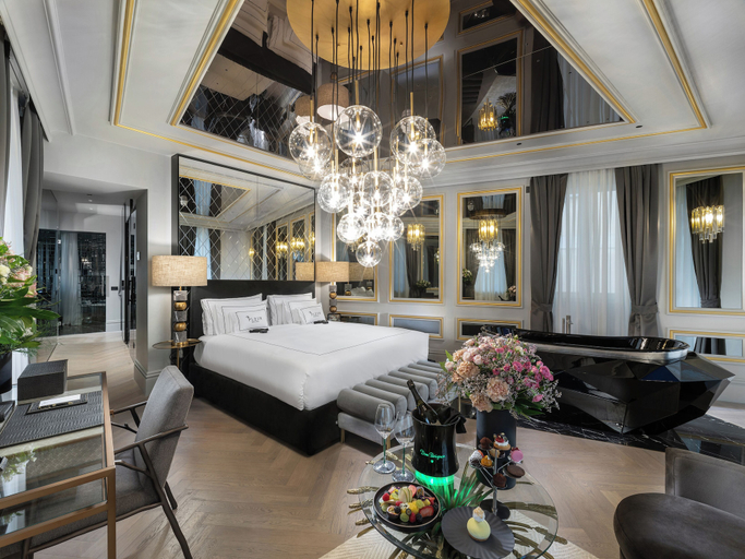 Bedroom 1, The Plein Hotel - Small Luxury Hotels of the World, Milano