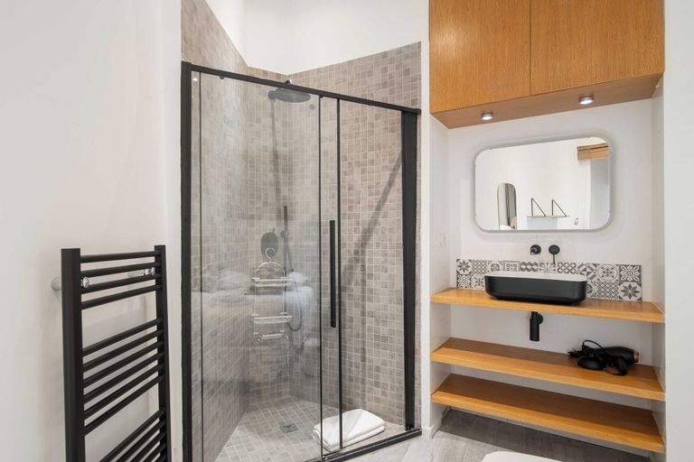 Bathroom, Charming Flat 4p Vieux Port, Alpes-Maritimes