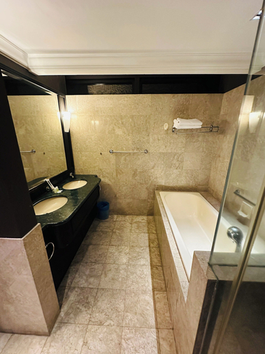 Bathroom 5, TAHEEENS SUITE at BERJAYA TIMES SQUARE, Kuala Lumpur