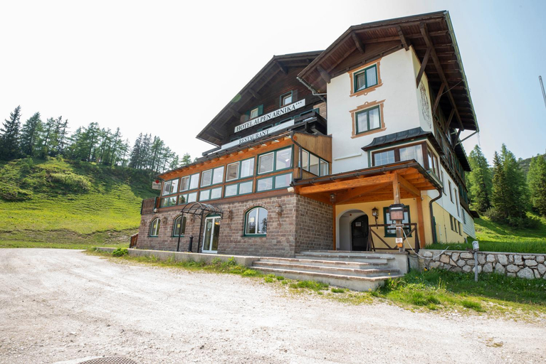 Hotel Alpen Arnika, Liezen