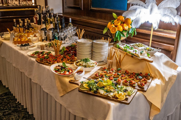 Food & Drinks 5, Hotel Sonex, Częstochowa City