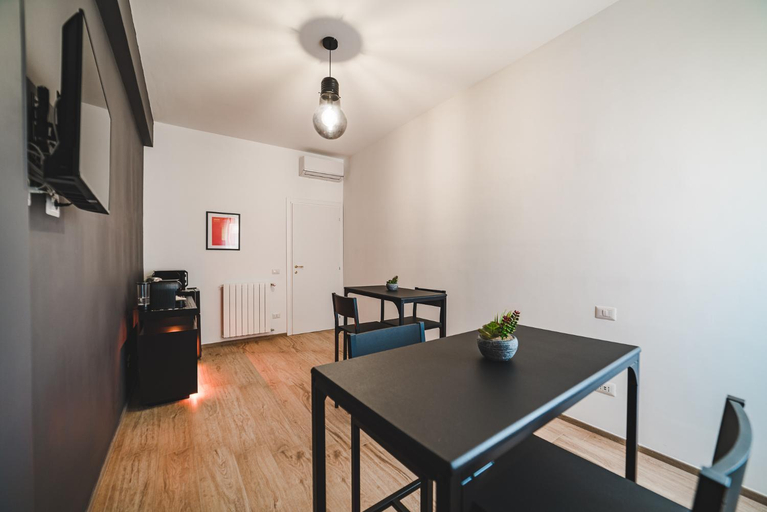 Others 5, Tibur Domus B&B, Rome