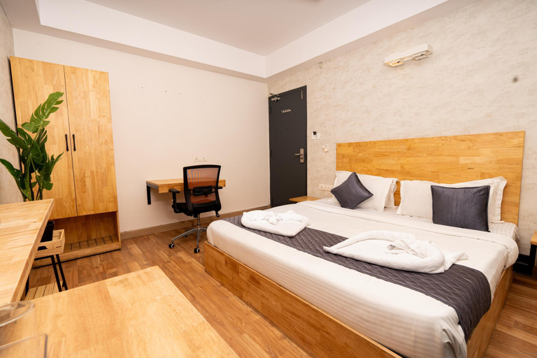 Bedroom 2, Casa Hotel Jubilee Hills, Hyderabad
