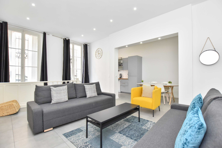Living area 4, Welcoming Apartment - 1br/6p - Madeleine, Paris