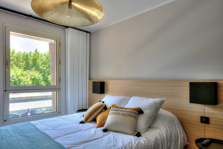 Room 3, Luxury Flat With Balcony - 2br/6p - Cannes, Alpes-Maritimes