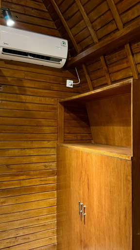 Sport & Beauty 5, Ungasan Center Hostel, Badung