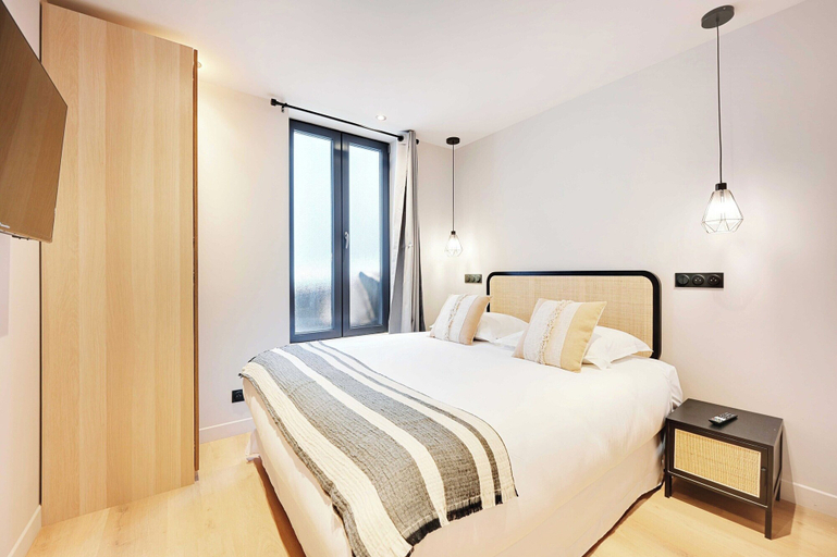 Room 4, Magnificent Apt - 3bd/10p - Buttes aux Cailles, Paris