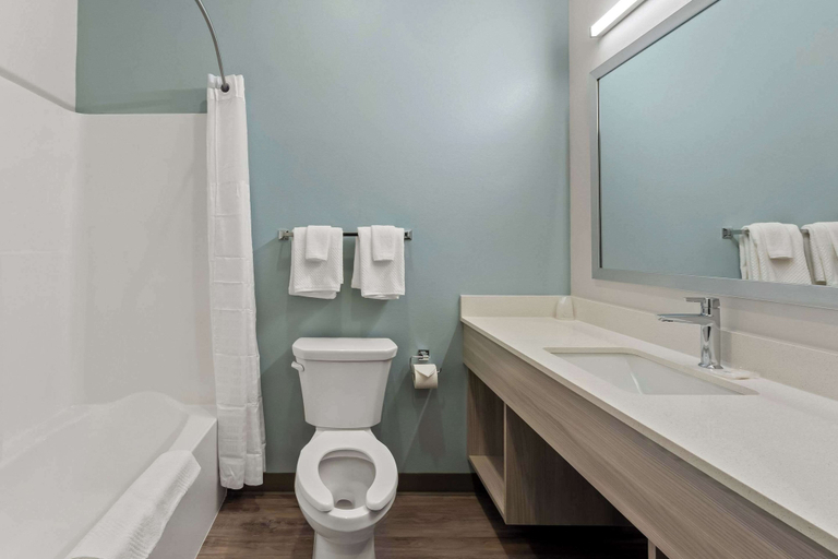 Bathroom 4, Woodspring Suites Easton Nazareth, Northampton