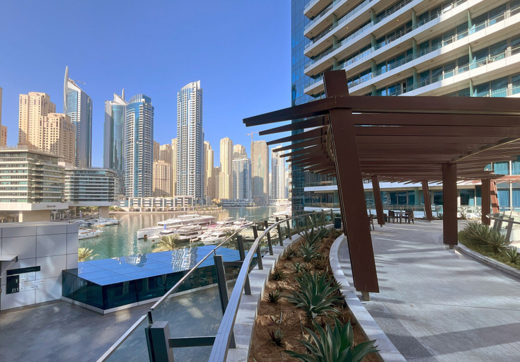 Exterior & Views, Stylish Marina-Front 2BR | Dubai Marina | Near Top Attractions, Dubai