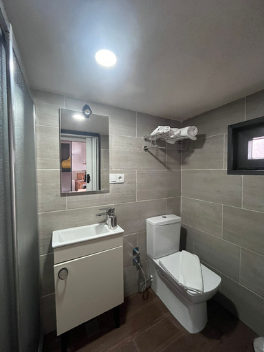 Bathroom 5, Sapanca Tiny Home, Sapanca