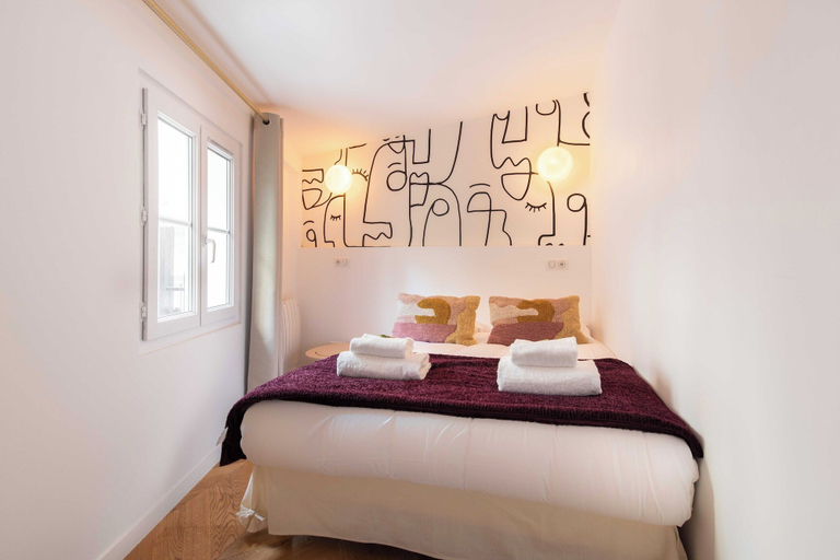 Room 3, Exceptional apartment - 3BR/8P - Pigalle, Paris