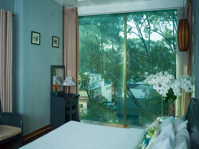 Bedroom 8