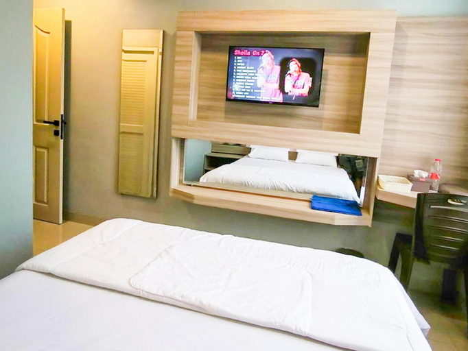 Bedroom 10