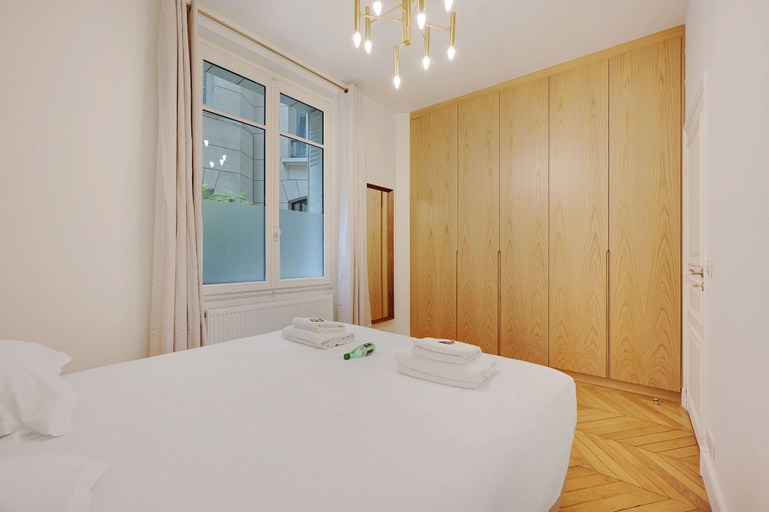 Bedroom 3, Superb apartment with terrace 2BR 4P Trocadero, Paris