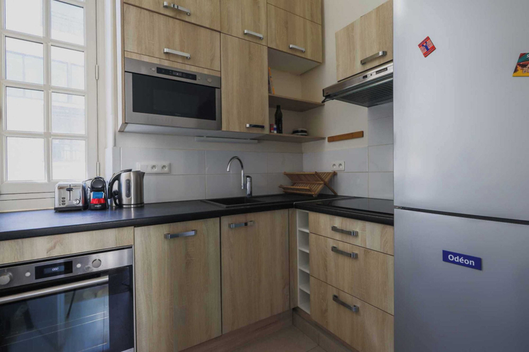 Private kitchen 2, Apartment in Notre-dame Cathedral, Paris