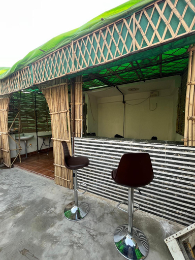 Others 3, Treetop Terrace, Gautam Buddha Nagar