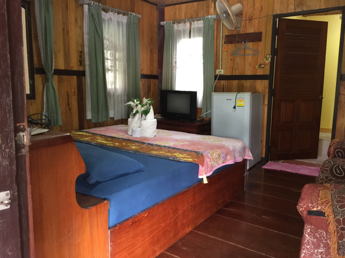 Bedroom 2, Sam's House Guesthouse, Muang Kanchanaburi