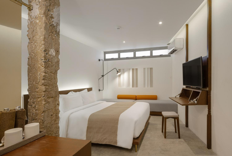 Bedroom 18