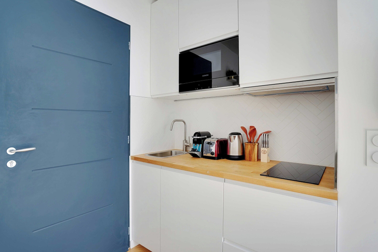 Private kitchen 2, Chic Flat - Montreuil - 1br/ 4P, Val-de-Marne