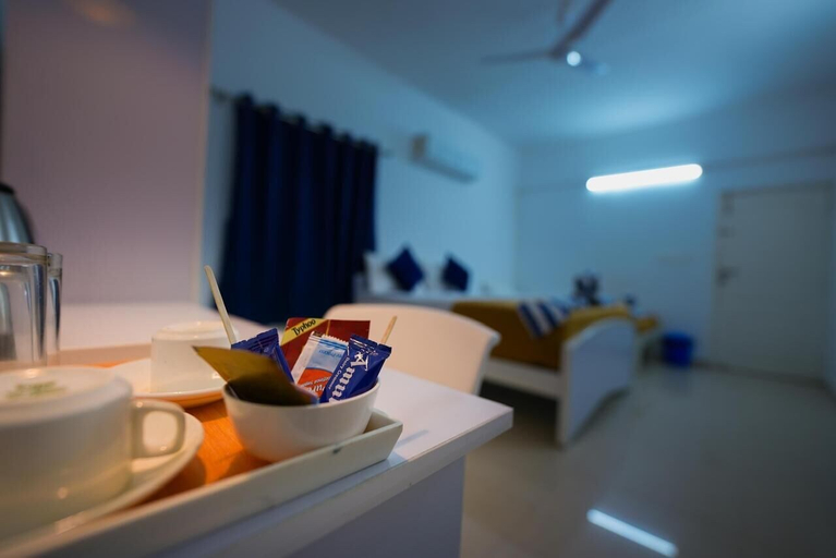 Food & Drinks, MADRAS INN - NUNGAMBAKKAM, Chennai