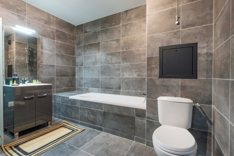Bathroom, Serene Break With Terrace on the Outskirts of Paris, Seine-Saint-Denis