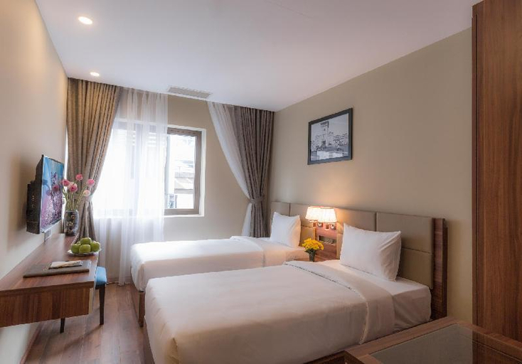 Bedroom 13