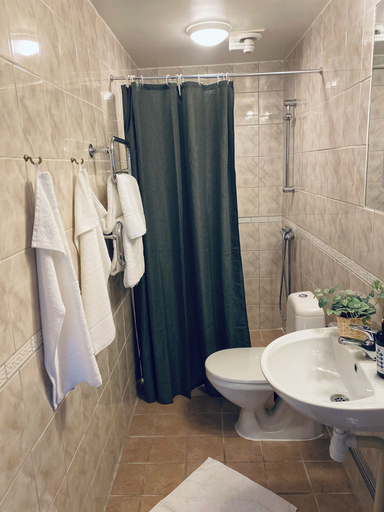 Bathroom 4, Villa Sol B&B and hostel, Borgholm