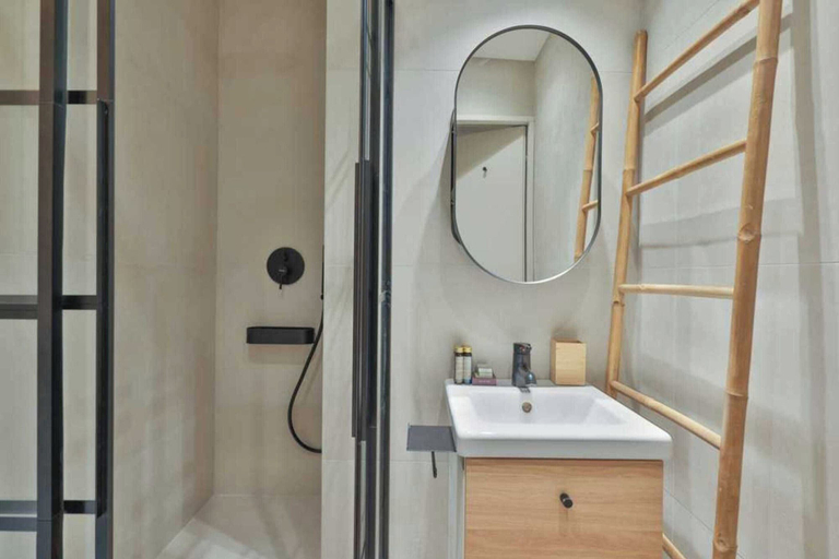 Others 2, Modern Apartment - 1br/4p - Canal St-martin, Paris