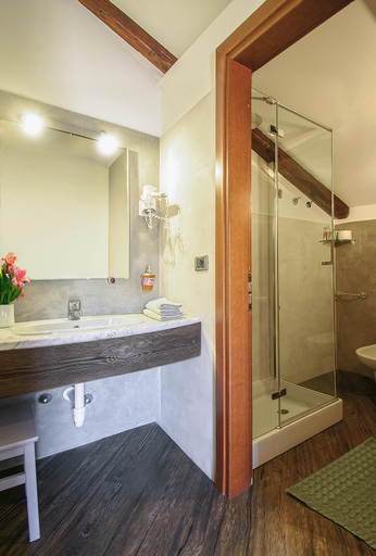 Others 5, La Giolitta Accomodations, Cuneo