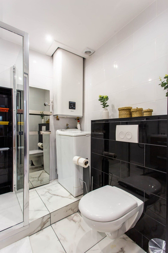 Bathroom 5, Exquisite Duplex - 6P - Montorgueil, Paris