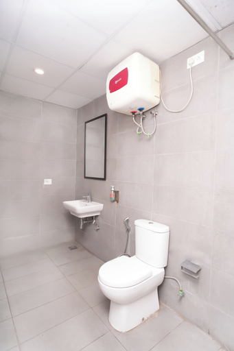 Bathroom 3, HOTEL VIVEK, Kaushambi