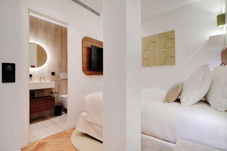 Room 4, Luxurious apartment - 3BR/10P - Quartier Latin, Paris