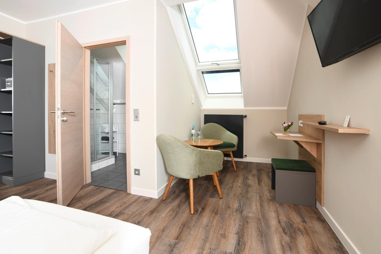Bedroom 2, Hotel Kiekenstein, Höxter