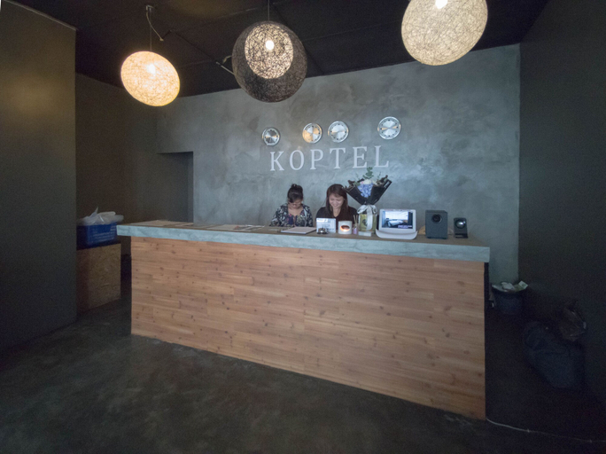 Others 5, Koptel Budget Hotel, Bau