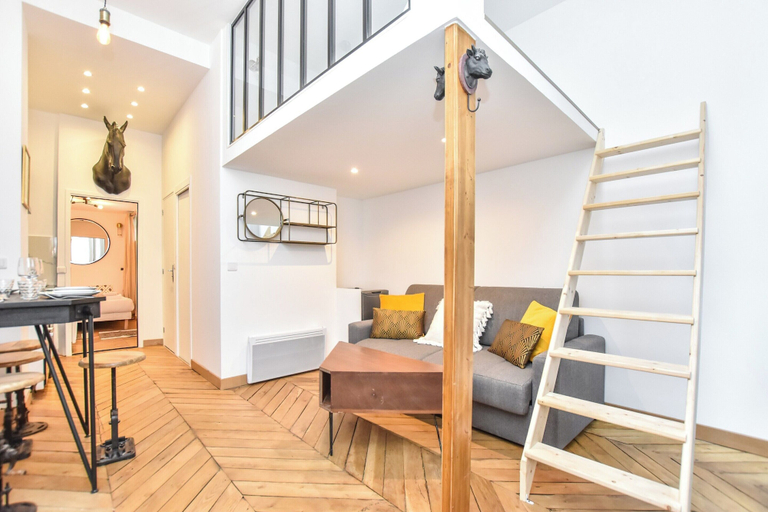 Dining 3, Cosy Apartment With 2 Bedrooms, Paris