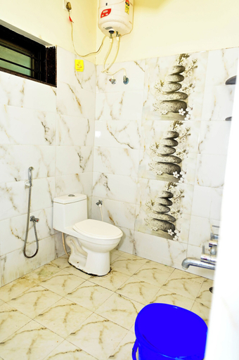 Bathroom 5, Elegance Homestay, Chikmagalur