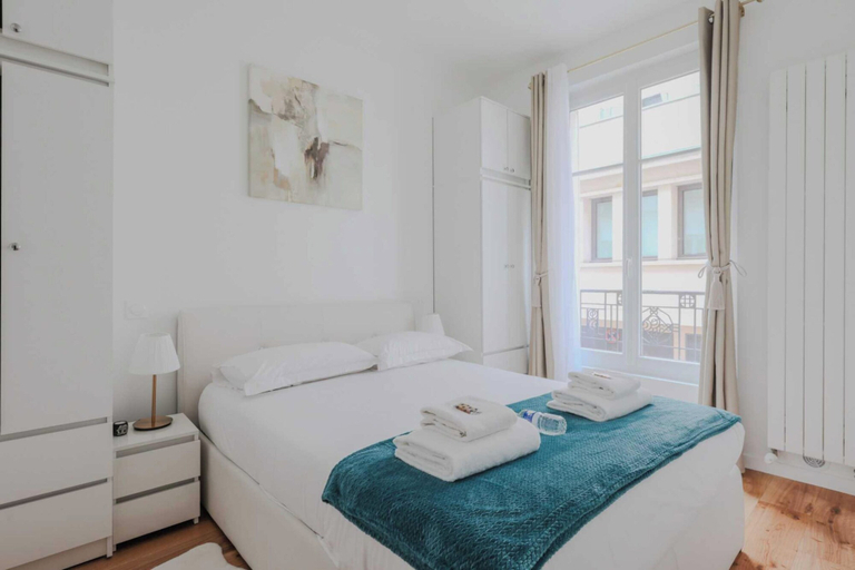 Room 2, Charming Apt - 1bd/4p - Tour Eiffel / Invalides, Paris