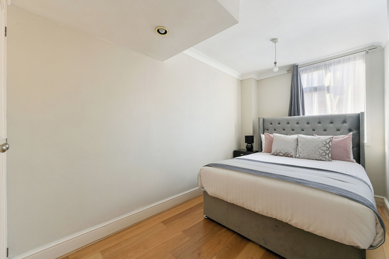 Others 5, Avari Apartments - Princeton Collection, London