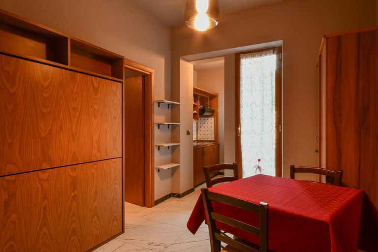 Bedroom 13