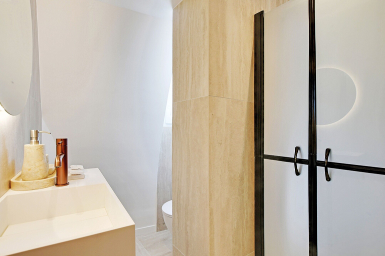Bathroom 4, Modern studio - 2P - AC - MadeleineSaint-Lazare, Paris