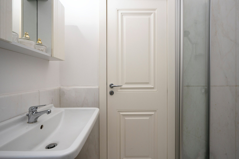 Bathroom 5, Private Luxury Suite in Bari Center, Bari