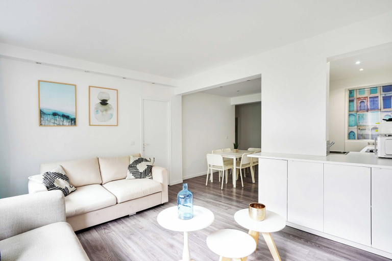 Living area 2, Magnifique Appartement - 2br/6p - Proche Paris, Hauts-de-Seine