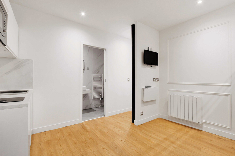 Private kitchen 4, Comfortable Studio - 1br/4p - Republique, Paris