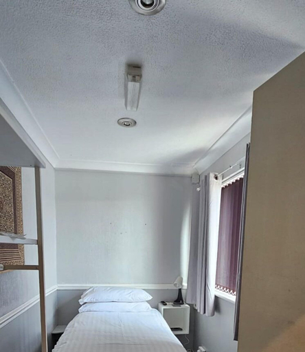 Bedroom 2, JUST ROOMS, Plymouth